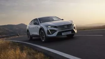 Peugeot 408 Plug-In Hybrid