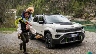 JEEP AVENGER E-HYBRID 4XE 