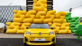 Presentación del Nuevo Renault 5 E-Tech 100% eléctrico en WT5 Madrid