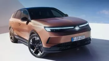 Opel Grandland 2024, el SUV alemán se reinventa y estrena versión eléctrica en esta nueva generación