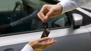 Cómo ahorrar al comprar un coche nuevo