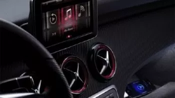 Mercedes Benz adopta Siri para su nuevo Clase A