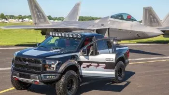 Este Ford F-22 F-150 Raptor sería la pick-up perfecta para «Maverick»
