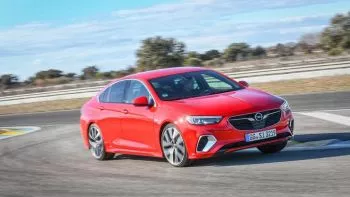Prueba Opel Insignia GSi 2018, haciendo honor a un pasado deportivo
