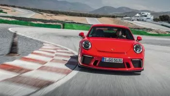 La evolución del Porsche 911 GT3, ya van 11 versiones con la fórmula infalible
