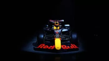 Red Bull presenta su nuevo monoplaza, el RB18