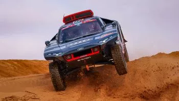 Carlos Sainz confirma su liderazgo en el equipo Audi Sport del Dakar 2022