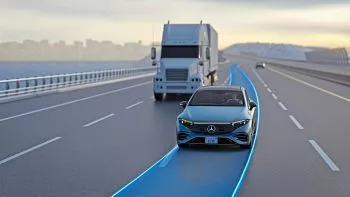 Tecnología Mercedes: ya es posible adelantar sin conductor