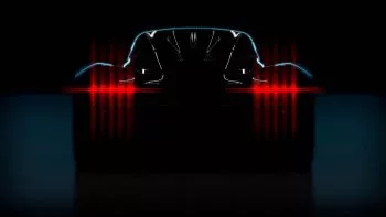 Aston Martin lanza una imagen sobre su próximo hiperdeportivo