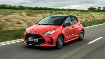 Prueba Toyota Yaris hybrid 2020: diversión frugal
