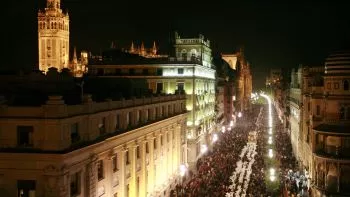 Todo lo que tienes que saber sobre la Madrugá sevillana