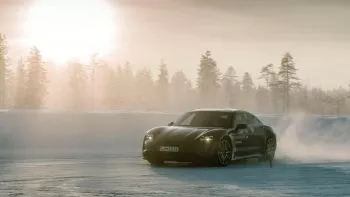 Porsche Ice Experience: la nieve como patio de recreo