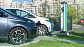 2023, un año clave para los coches de bajas emisiones