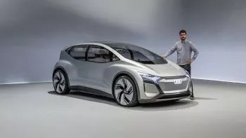 Conocemos en persona el Audi AI:ME, la movilidad compartida premium