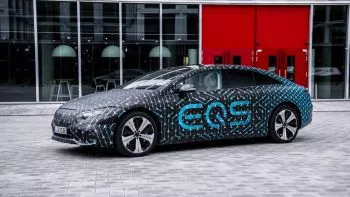 El Mercedes EQS, el Clase S eléctrico, ya tiene fecha de llegada y autonomía anunciada