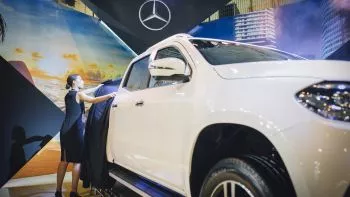 Presentación del Mercedes Clase X en Sevilla, el primero de una nueva especie