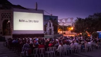 Enamórate del cine de verano en Sevilla