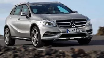 11.10.2012. YA ESTÁ A LA VISTA EL NUEVO GLA DE MERCEDES-BENZ