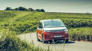 VW Multivan: Dentro del universo 