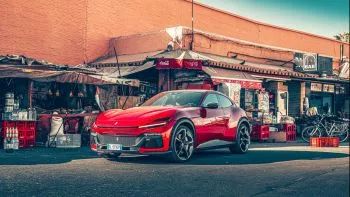 Ferrari Purosangue en el desierto: bajarse al moro II