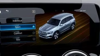 How do the DYNAMIC SELECT driving modes work?