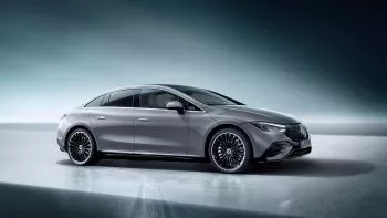 La edición 2022 de Gran Canaria Swim Week by Moda Cálida contará con Louzao Mercedes-Benz y su gama de eléctricos