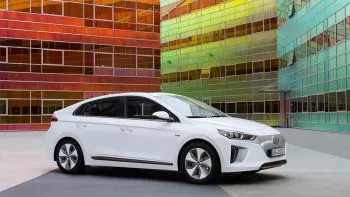El Hyundai IONIQ es el nuevo gran ganador del Women’s World Car of the Year