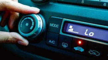 Aire acondicionado en el coche: consejos para su buen uso y mantenimiento