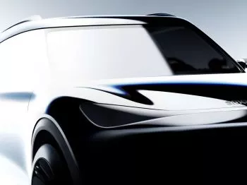 Smart comienza a mostrar las primeras imágenes del que será su futuro SUV eléctrico