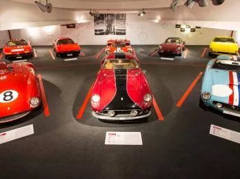 El Museo Ferrari abre dos nuevas exposiciones, Under the Skin e Infinite Red