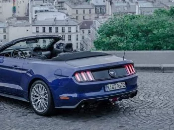 Super ofensiva eléctrica de Ford: habrá hasta un Mustang híbrido en 2020