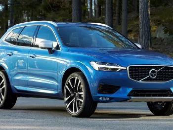 Volvo XC60 2017, también híbrido enchufable