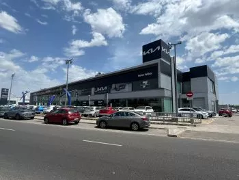 Outlet Selikar