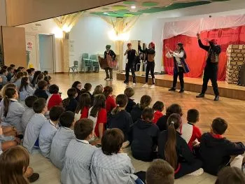 TEATRO - 4º de ESO. "Un castillo embrujado"