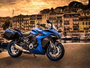 Nueva Suzuki GSX-S 1000 GT: una completa y avanzada gran turismo para viajar sin límites