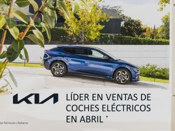 Kia Iberia lidera de nuevo el canal privado en abril