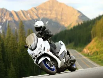 El nuevo Burgman 400 llega a los concesionarios cargado de novedades