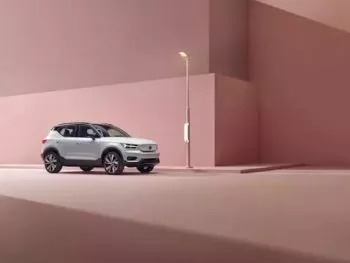 Volvo presenta el XC40 Recharge, su primer eléctrico que llega con 400 kilómetros de autonomía