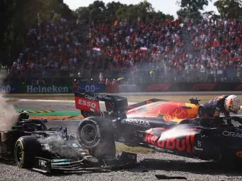 Márquez sube al podio en Aragón y Pérez salva los platos en Monza