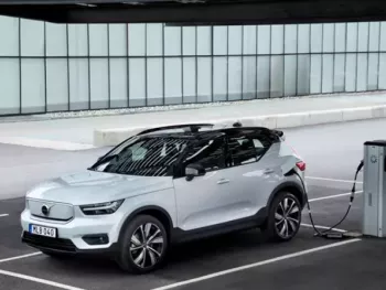 Volvo inicia la producción de su modelo XC40 eléctrico, que llegará a finales de mes