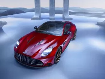 ASTON MARTIN VANQUISH