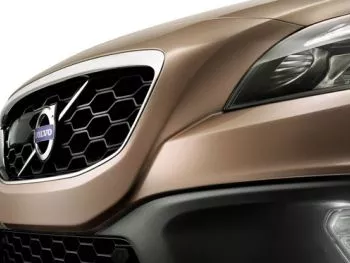 Volvo fabricará coches en sólo 20 meses