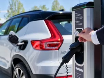 Volvo e Iberdrola se unen para impulsar la electromovilidad en España