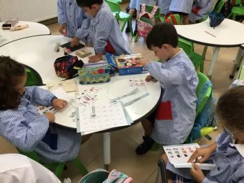 LECTOESCRITURA - Ludiletras en 1º primaria.