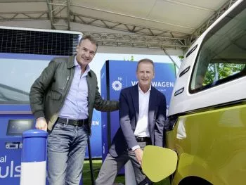 El Grupo Volkswagen y bp se asocian para acelerar el despliegue de instalaciones de carga rápida para vehículos eléctricos en Europa