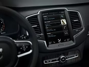 El Volvo XC90 reemplazará los botones del salpicadero por una pantalla táctil