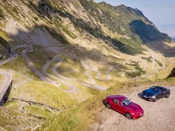 El Mazda MX-5 2019 recorre la legendaria carretera Transfagarasan de Rumanía