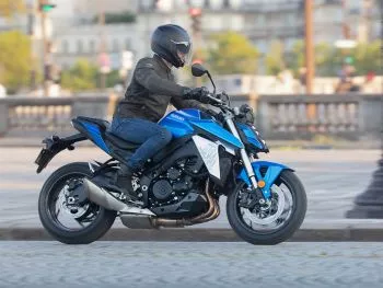 Nueva Suzuki GSX-S950: una moto deportiva y funcional adaptada al carné A2
