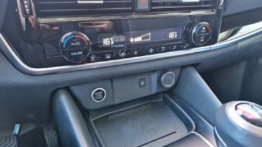 Nissan Qashqai DIG-T 103kW N-Connecta