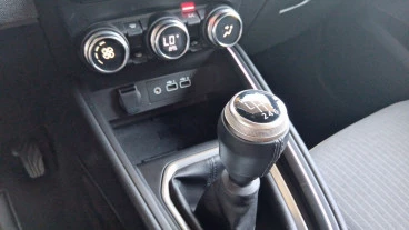 Renault Clio techno Eco-G 100cv (74kW)